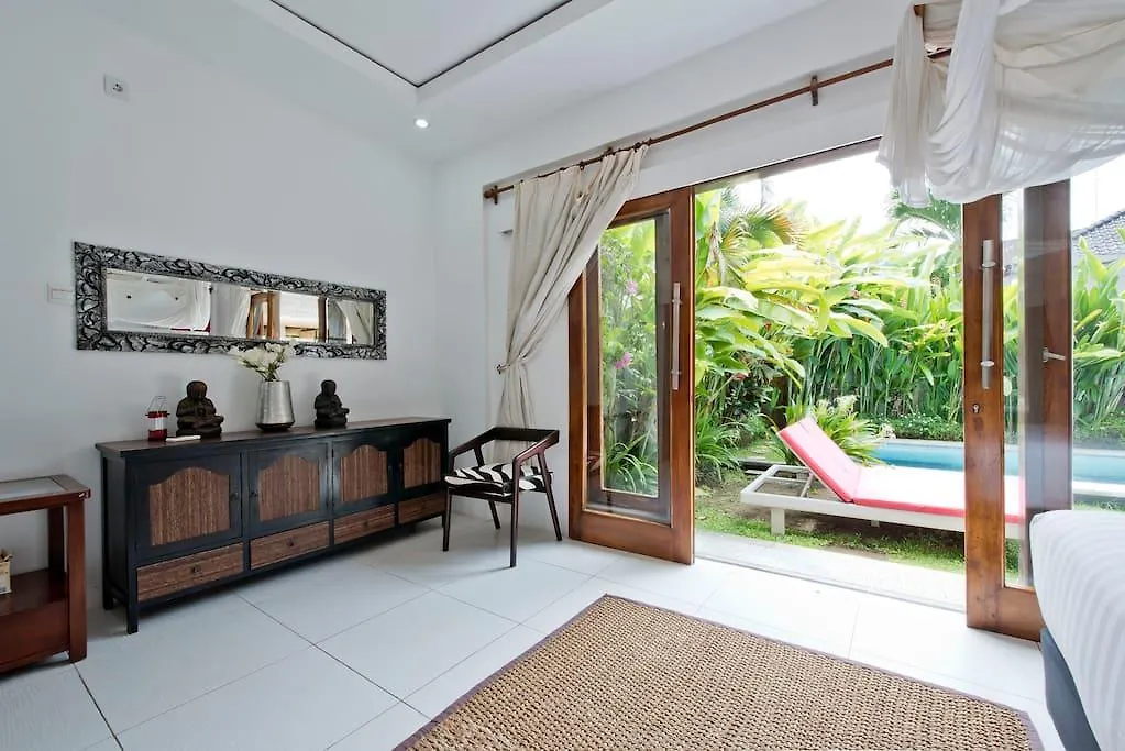 Ocean Red Villa Seminyak