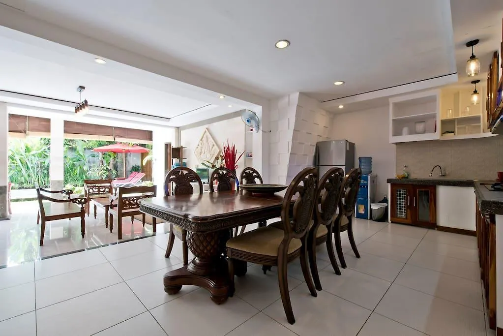 Ocean Red Villa Seminyak   Seminyak (Bali)