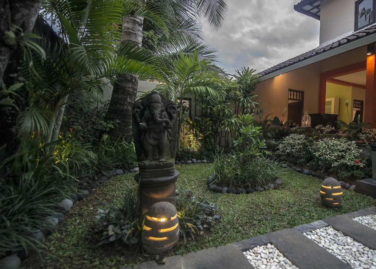 Ocean Red Villa Seminyak   Seminyak (Bali)